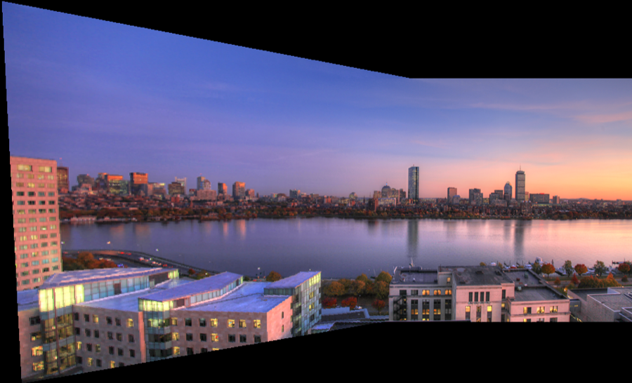 Output of testAutoStitchNBoston for linear and 2-scale blending.